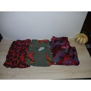 Lot Of 3 LuLaRoe Butter Soft Leggings Womens One Size Hummingbirds Skates Hearts